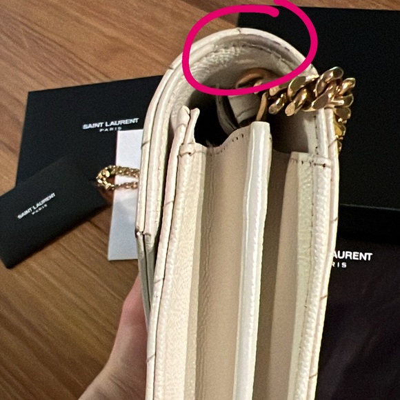 Saint Laurent Cassandre Chain Wallet - Picture 12 of 14